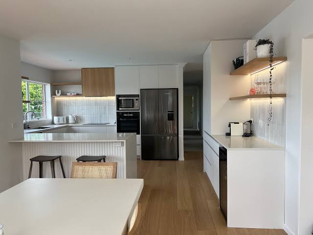 Coastal kitchen style