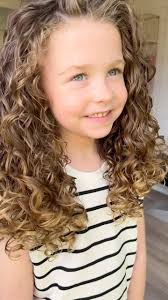 Curly swiftie 💖, @onlycurlslondon , Little Eva💕, Eva has always  maintained her regular curly cuts for healthier, nourished, volume curls  👀🔥🔥, #curlycutie, #curlykids , #curlykid , #curlyswiftie, ...