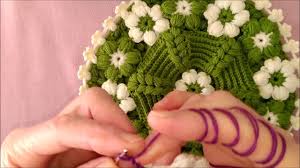 Puf Cicekli Lif Modeli Loom Flowers Crochet Projects Crochet