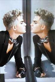 Adam had a hit song with whataya want from me, toured with the band queen,. Pin By Aspenn F Artist On Cimmaron Bravo Herd In Humen Adam Lambert American Idol Contestants People