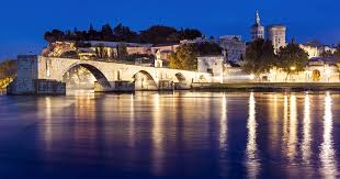 Avignon, eine mittelgroße universitätsstadt in der provence, hat ein ganz besonderes flair. Warum Ich Den Papstpalast In Avignon Nie Besichtigt Habe