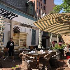 Let's be honest, we all love the concept of fresh farm to table cuisine, but we also know that usually involves a hefty bill. Art S Hummingbird Cake Picture Of Blue Door Kitchen Garden Chicago Tripadvisor