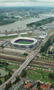 Op deze pagina vind je alle voetbalstadions die in nederland te vinden zijn van clubs zoals bijvoorbeeld ajax, feyenoord en psv. De Kuip Stadion Rotterdam Home Of Feyenoord Rotterdam Voetbalstadions Nederland