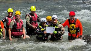Graduan a 26 nuevos especialistas en rescate por inundaciones