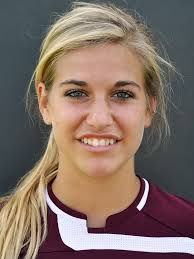 Annie Renaud's Instagram, Twitter & Facebook