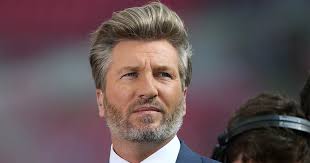 On the pitch, rio ferdinand and robbie savage were as far away from being friends as was possible to imagine. Robbie Savage Outlines Why Ajax Victory Is Chelsea S Best Game Under Lampard So Far Tribuna Com