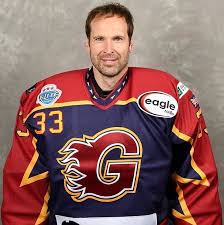 He is the former captain for the czech republic national team. Petr Cech Hockey Career Begins As He Stays Between The Pipes