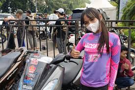Pebalap Perempuan Tia Bocil Ikut Libas Street Race Kemayoran
