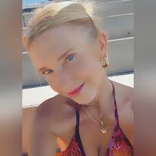 Madeleine Mathis's Instagram, Twitter & Facebook