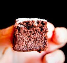 Pralinette En Vadrouille Fondant Vegan Chocolat Amandes Tofu Soyeux En 2020 Faire Fondre Du Chocolat Chocolat Bon Gateau