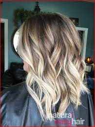 What Color Highlights Should I Choose For Blonde Hairstyles Easy Natural Hairstyles Balayage Hair Peroxide Hair Hair Styles
