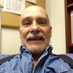 Robert Leiker's Instagram, Twitter & Facebook