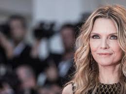 Michelle Pfeiffer's kitchen cabinet color can reduce stress
