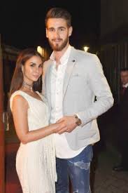 Find the perfect jessica kastrop stock photos and editorial news pictures from getty images. Jessica Kastrop Sie Heiratet Roman Libbertz Nach Nur Drei Monaten Beziehung Derwesten De