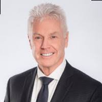 Edward Ruff's Instagram, Twitter & Facebook