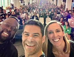 Niki Ardebili (@niki_ardebili)