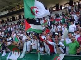 الجزائر مع فلسطين ظالمة او مظلومة. Ø§Ù„Ù…Ù†ØªØ®Ø¨ Ø§Ù„ÙˆØ·Ù†ÙŠ Ø§Ù„Ø£ÙˆÙ„Ù…Ø¨ÙŠ ÙŠÙˆØ§Ø¬Ù‡ Ø§Ù„ÙØ¯Ø§Ø¦ÙŠ Ø§Ù„ÙÙ„Ø³Ø·ÙŠÙ†ÙŠ ÙÙŠ ÙˆØ¯ÙŠÙ€Ø© Ø£Ø®Ù€Ù€ÙˆÙŠØ© ØªØ¶Ù€Ù€Ø§Ù…Ù†ÙŠØ© Ø§Ù„Ø¥Ø°Ø§Ø¹Ø© Ø§Ù„Ø¬Ø²Ø§Ø¦Ø±ÙŠØ©