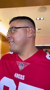 mini throwback hehe😂 not the ✨okay✨ dad was tryna get litnesss 😂  #theaguilars #mom #joke