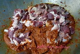 Video kali ini bunda akan berbagi resep masak daging yang masaknya tidak terlalu lama, gampang dan pasti enak. Resepi Asam Pedas Daging Tetel Ini Adalah Bellarina Natasya