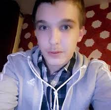 Benefits scrounger Travis Simpkins, who made his own girlfriend homeless,  wants to be the next Prime Minister (and yes, his main policy is to  increase benefits)