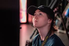 Ellie Higgins (@elh_productions_) • Instagram photos and videos