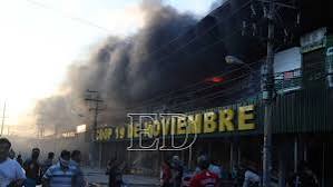 Bol&iacute;via: inc&ecirc;ndio atinge maior feira popular de Santa Cruz de la Sierra - Di&aacute;rio Corumbaense