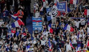 En premier lieu parce que l'allemagne n'est pas libre de son destin. Pbhihe5rcbj4tm