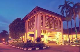 Kalau engkau tengok memang unsangkarable. Buffet Ramadhan 2015 Di Bangi Golf Resort