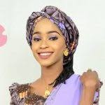Ba matsala kawai yace ama shi kanshi yasan da matsala babba ma kuwa tinda ta neme shi cikun gaggawa haka. Wikihausa Laifin Waye