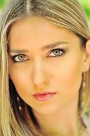 Amazon.com: Anna Gold: books, biography, latest update