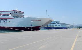 Όλα τα δωμάτια διαθέτουν θέα στη θάλασσα. Aidhpsos Boreia Eyboia Ferry Boat Aidipsos Edipsos
