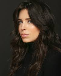 Isabelle P. Quinn (@isabellepquinn) • Instagram photos and videos