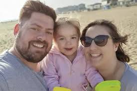 The heartbreaking note Tonbridge dad left his wife, 31, before she died of  cancer