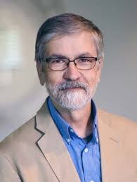 Lauren Blunt's Instagram, Twitter & Facebook