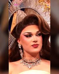 weareorlando #neverforget ❤️🙏🏼🏳️‍🌈 Say their names : Akyra Monet Murray,  18 Alejandro Barrios Martinez, 21 Amanda Alvear, 25 Mercedez Marisol  Flores, 26 Angel L. Candelario-Padro, 28 Anthony Luis Laureano Disla, 25  Antonio