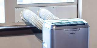 A single hose or single exhaust portable air conditioner uses one hose to cool the air inside a room. Portable A C Units Dual Hose Vs Single Hose