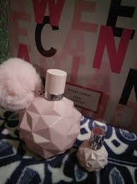 Casual microperfumes.com is owned by perfume ventures inc (pvi), calabasas, ca 91302, a wholly independent and separate entity from the manufacturer or brand owners of this. Review On Ariana Grande S Sweet Like Candy Fragrance Honest Beauty Reviews