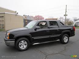 Chevy Avalanche Z71 Black 2005 Chevrolet Avalanche Z71 4x4 Exterior Photo 62726338 Chevy Avalanche Chevrolet Avalanche Truck