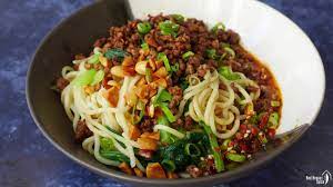 Traditional dan dan noodles doesn't have much of soup but mostly just spicy bold flavor sauce. Dan Dan Noodles Spicy Sichuan Noodles æ‹…æ‹…é¢ Red House Spice