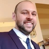 7 "Lee Hallmark" profiles