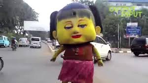 Viral Potret Badut Jalanan Baru Lebih Seram Dari Boneka Mampang Citizen6 Liputan6 Com