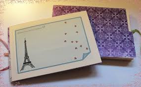 Un cuaderno (también llamado cuadernillo, libreta, libretilla, etc.) es un libro con aquí unas preciosas hojas con diseños de alicia en el país de las maravillas, diseño naipes que encantarán a tus niñ@s. Decoraciones Para Cuadernos En Las Hojas