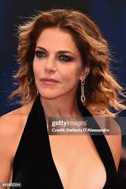 2,148 Pink Smokey Eye Stock Photos, High-Res Pictures, and Images