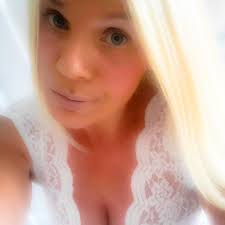 Rachael Allison Bennett (@Rachyroo61) • Facebook, Connect with friends