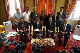 Perubahan dasar ekonomi, hala tuju dan involusi. Perjumpaan Khas Yb Menteri Hal Ehwal Ekonomi Bersama Yab Menteri Besar Kedah Dan Pegawai Pegawai Kanan Serta Kakitangan Kerajaan Negeri Dan Persekutuan Negeri Kedah Economic Planning Unit Prime Minister S Department