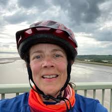 Lis van Lynden (@LisvlTravels)