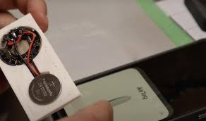 To locate lost items, airtags leverage apple's crowdsourced find my network. Genial Bastler Fertigt Airtag Das In Deinen Geldbeutel Passt Mac Life