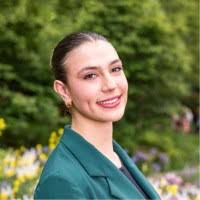 7100+ "Mia Mia" profiles