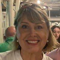 20 Best Ferns To Use In Hanging Baskets On Your Porch