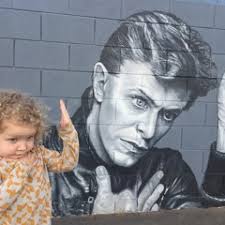 Stream Michael McElhinney music